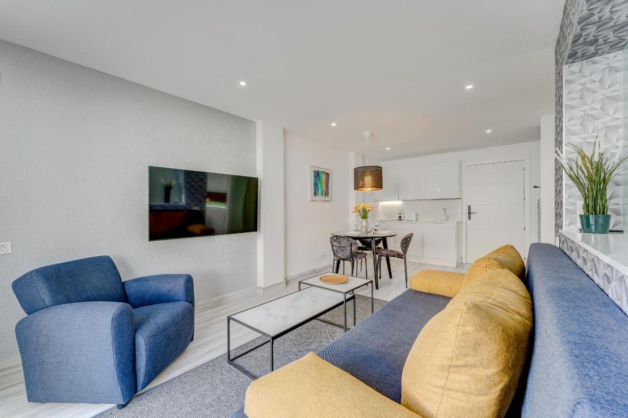 Bal Apartments Adults Only อาโรนา ภายนอก รูปภาพ